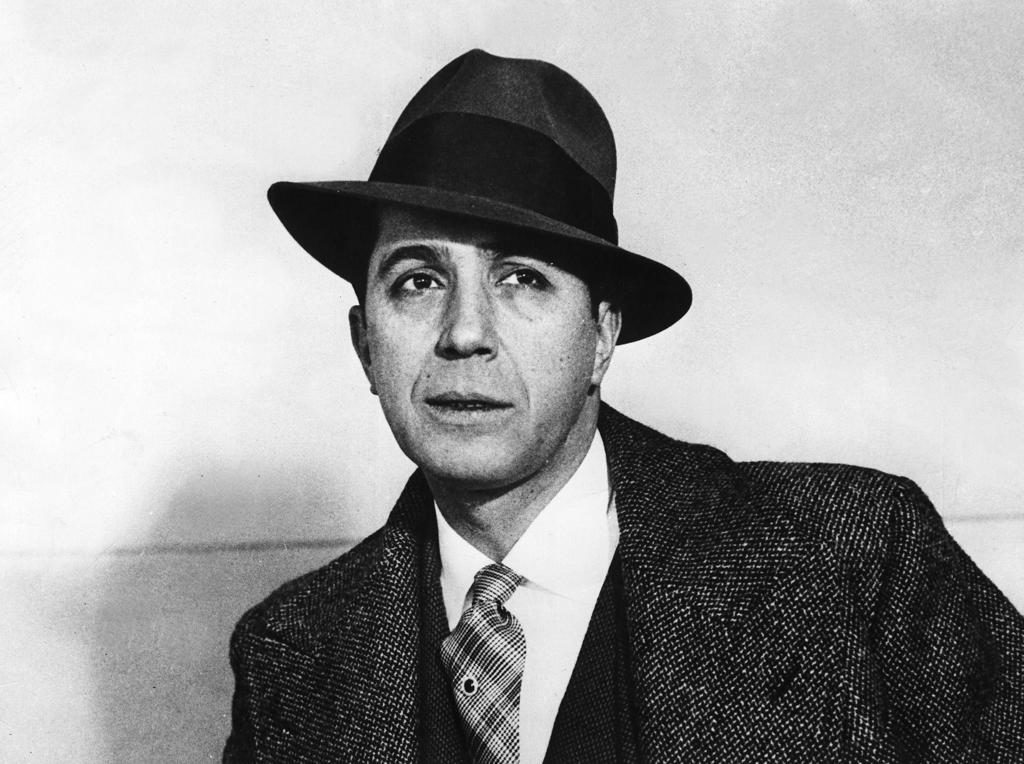 Uruguay busca declarar el 11 de diciembre como el Día del Natalicio de Carlos Gardel