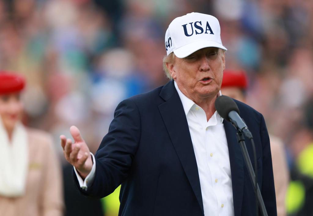 Trump amenaza con grandes aranceles contra Europa si Canadá se asocia con la UE