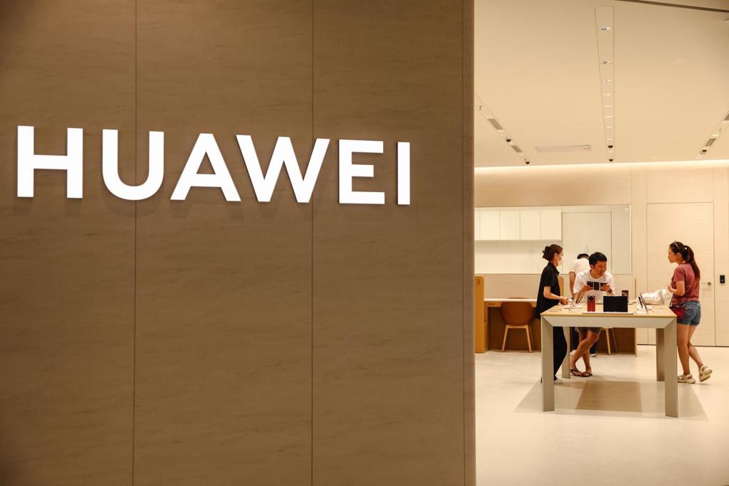 Huawei presenta una nueva gama de clústeres para IA con la que busca competir con Nvidia