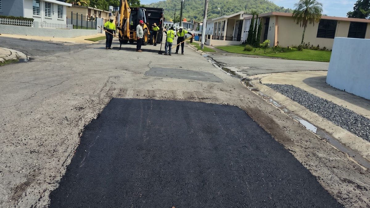 Alcalde de San Lorenzo reclama a la AAA $53,900 por daños en las vías del municipio