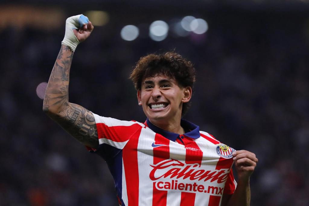 Un Guadalajara con buen paso visita al América en el torneo Apertura mexicano