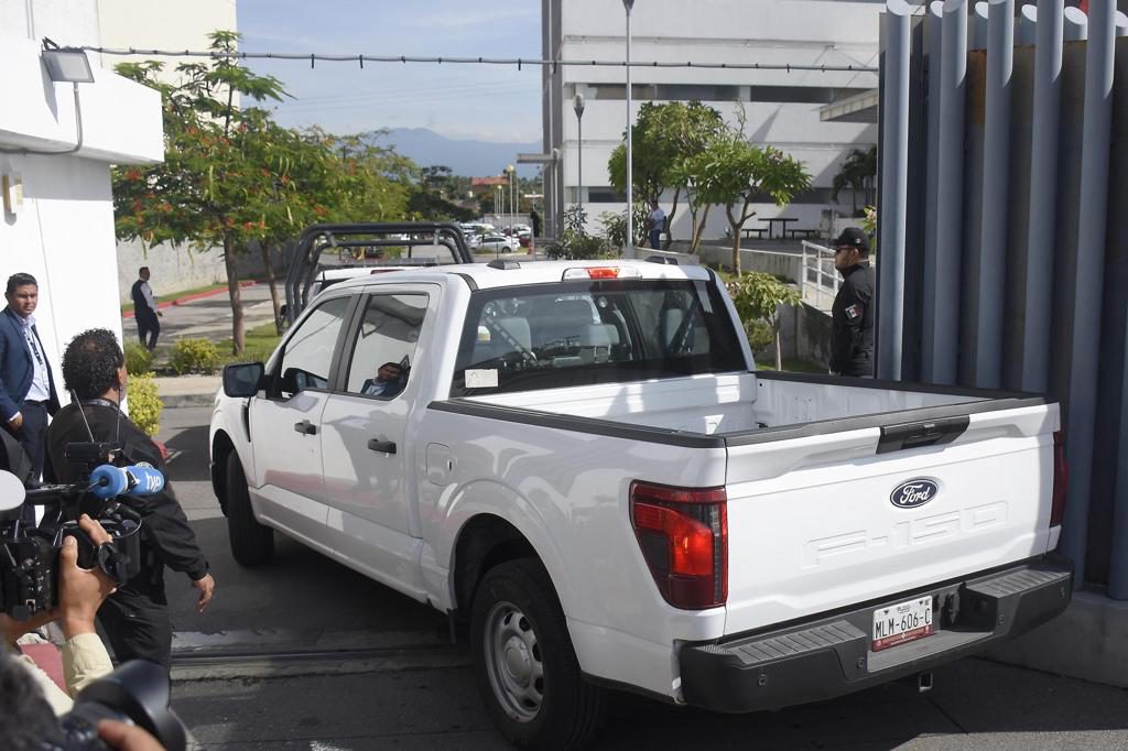 El padre de Claudia Tacoronte acude al lugar del crimen en Morelos