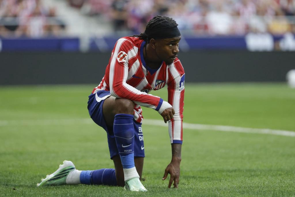 Simeone: “No tengo ninguna duda de que Lookman aparecerá porque tiene cosas diferentes”