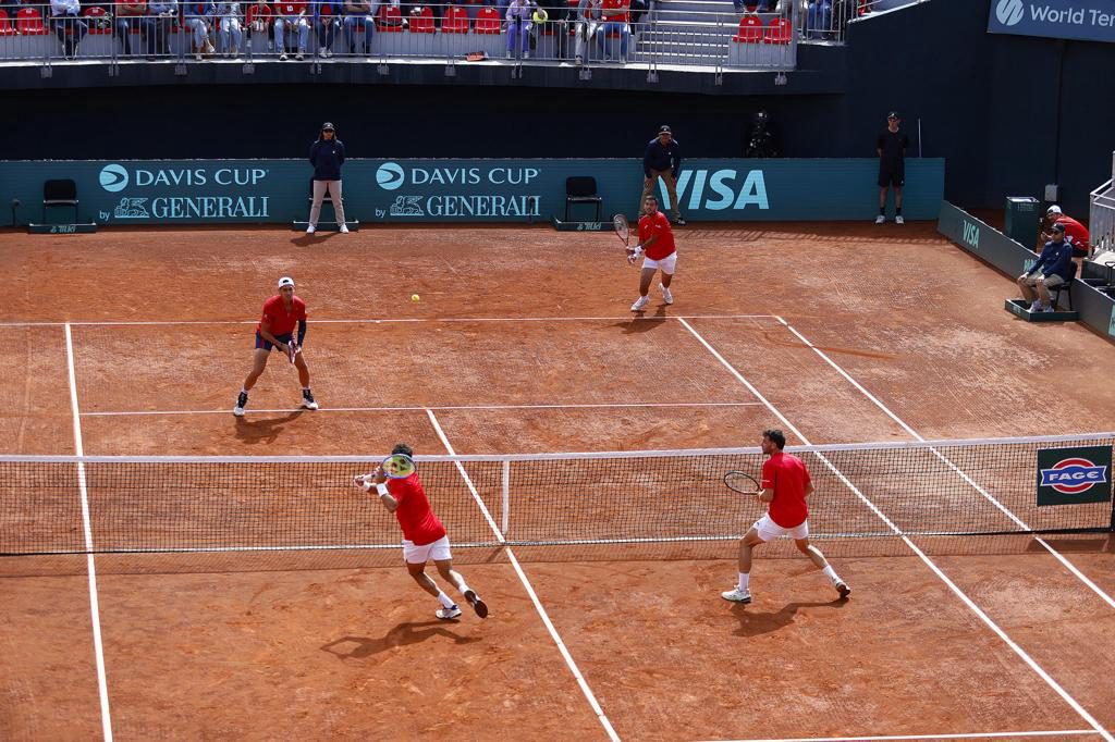 España, Alemania, Gran Bretaña, Canadá, Chequia, Austria y Corea, a la fase final