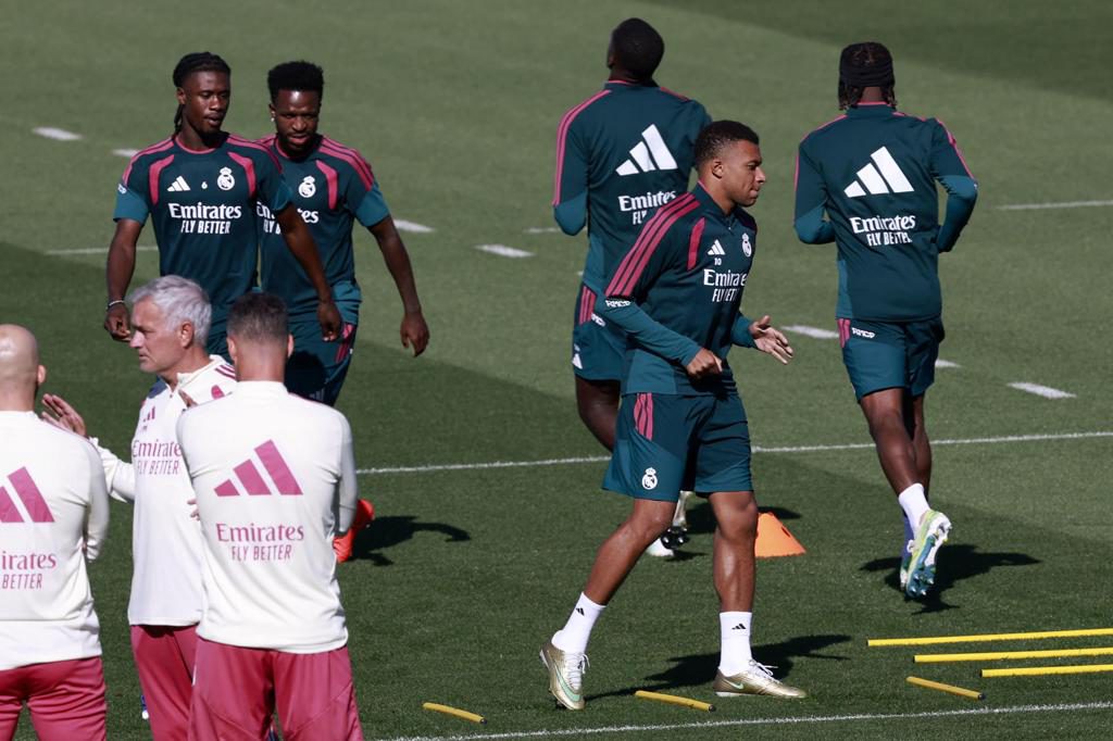 Mbappé, entre Mourinho y Zidane: «Siempre es un placer aprender»