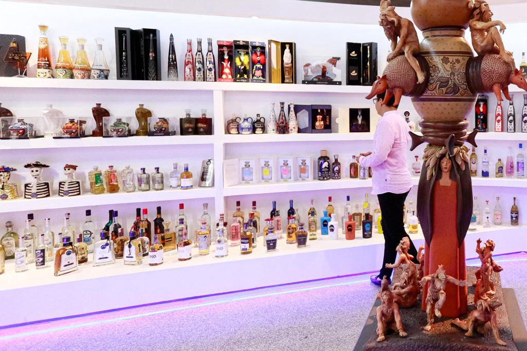 Expertos piden aumentar el impuesto al alcohol en México por recaudación y salud
