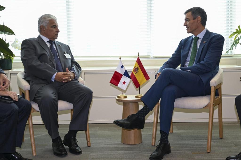 Los presidentes de Panamá y España hablan de cooperación e integración iberoamericana