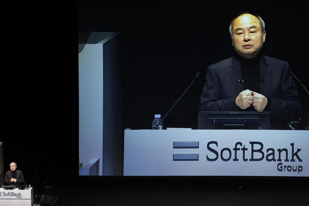 Softbank emite bonos por valor de 9.800 millones de euros para inversiones en OpenAI