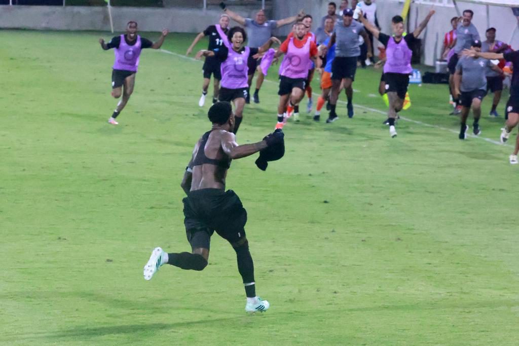 3-2. Pablo Rosario da la victoria a República Dominicana en el minuto 97