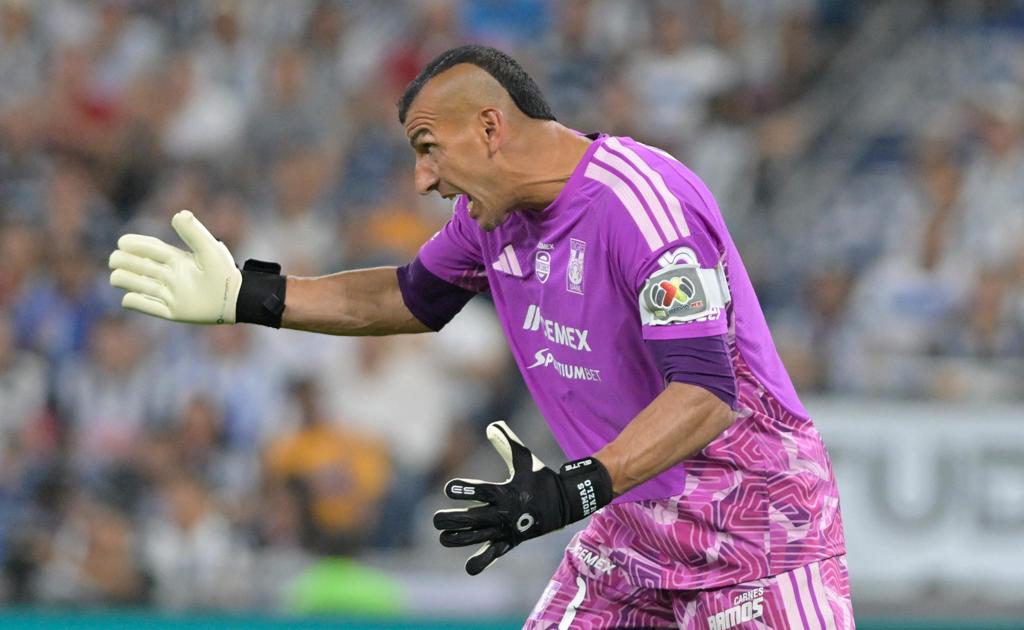 A sus 40 años, Nahuel Guzmán aspira a ganarse una renovación con Tigres en México
