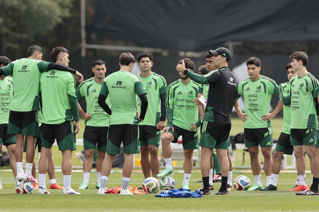Márquez desearía ver jugar a México como el Barcelona