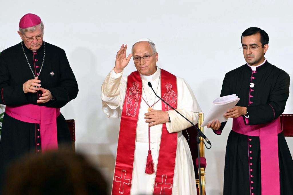El papa «maravillado» por todos los que descubren la fe en Francia