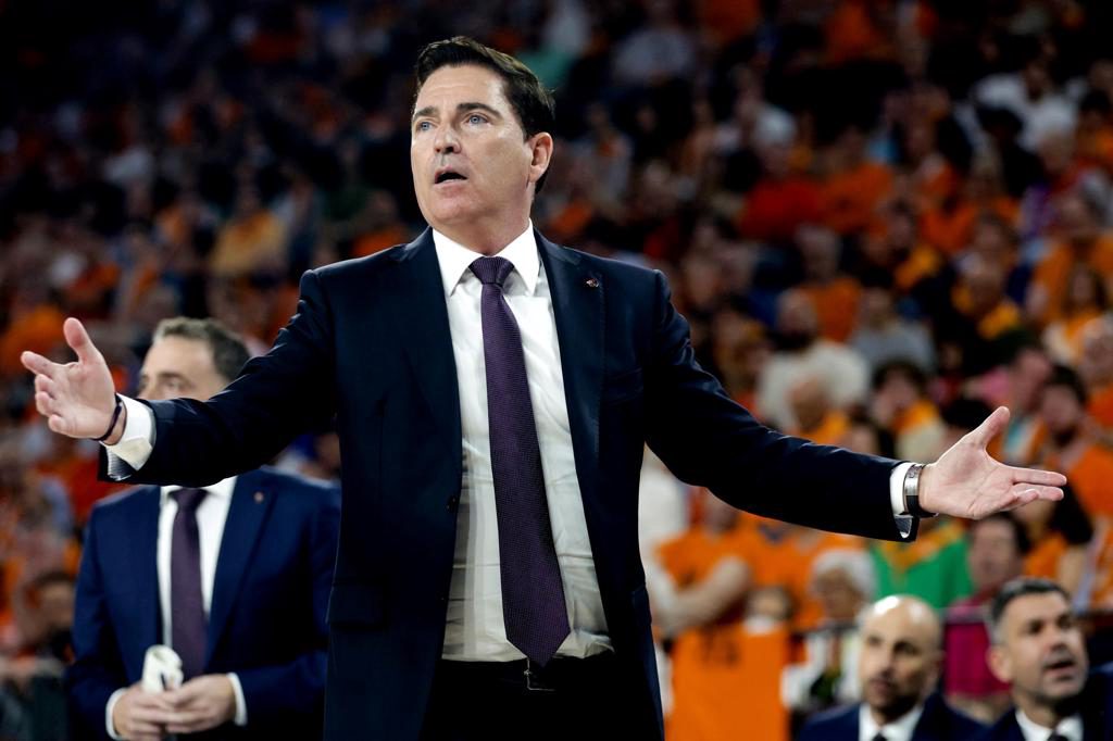 El Barça se reencuentra con Xavi Pascual en Dubái