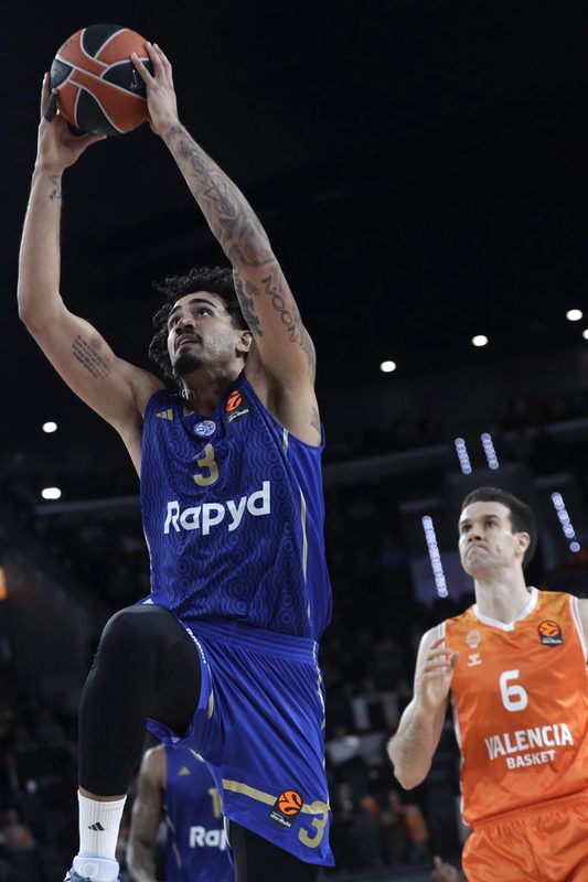 El Baskonia incorpora al brasileño Marcio Santos a su juego interior