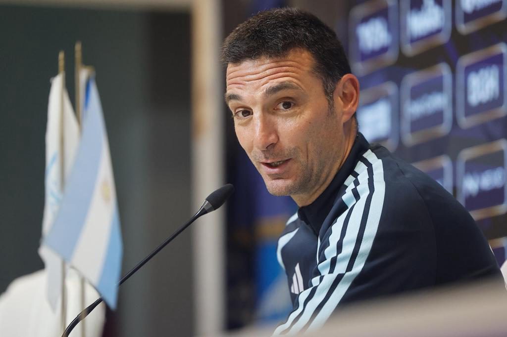 Scaloni dice que tiene «predisposición» para renovar contrato como entrenador de Argentina