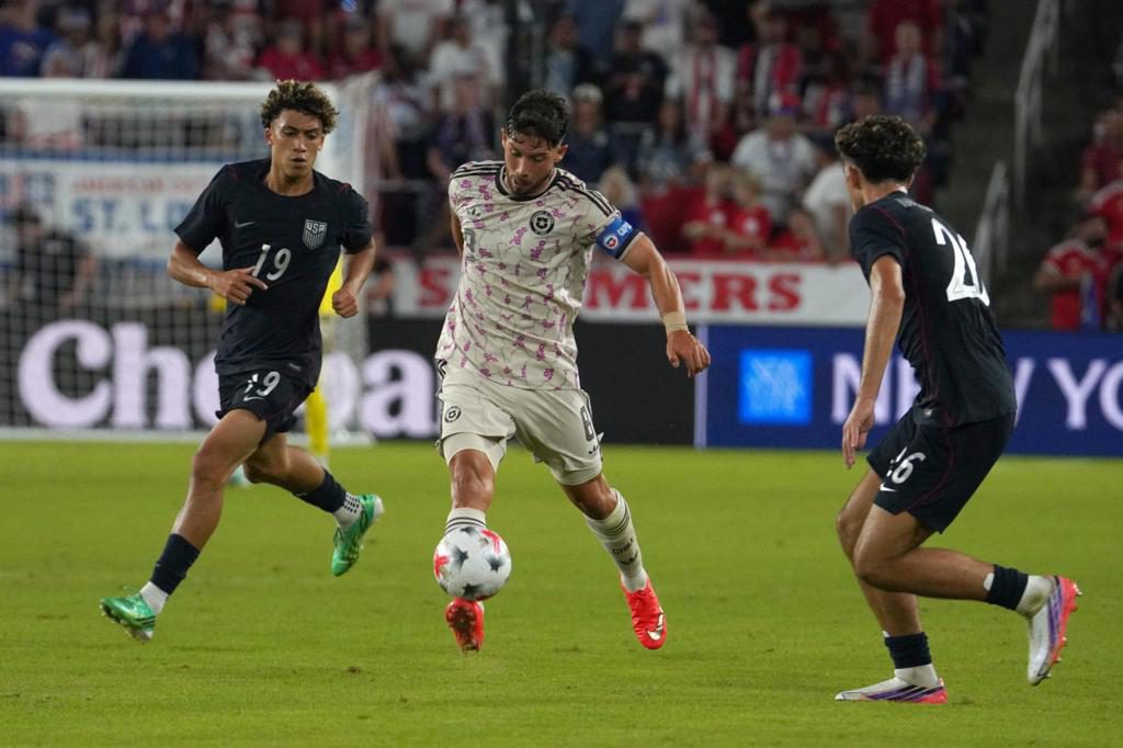 4-2. Chile cae ante Estados Unidos con tángana al final