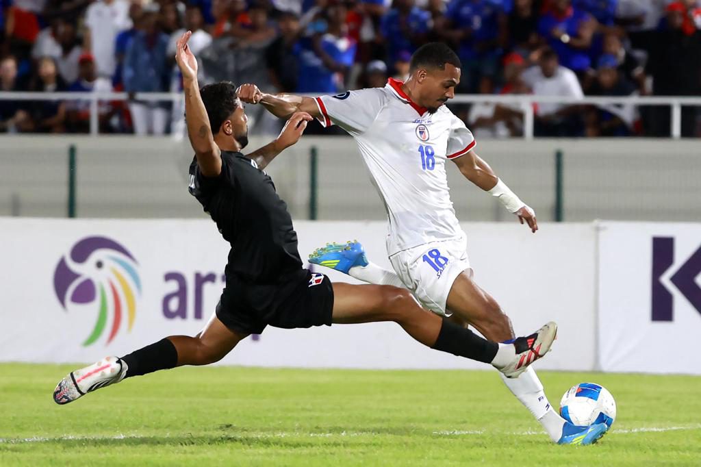 1-4. Haití golea a República Dominicana y es segunda de su grupo en la Liga de Naciones