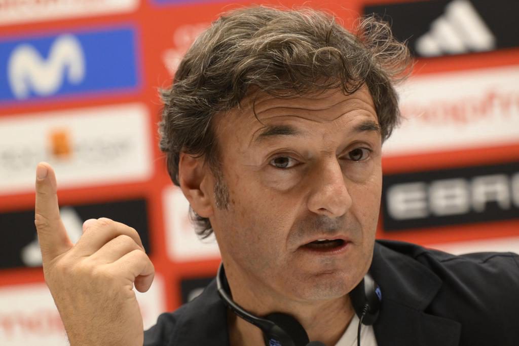 Santi Denia: “Mi país ahora es la República Checa y por qué no ganar a España”