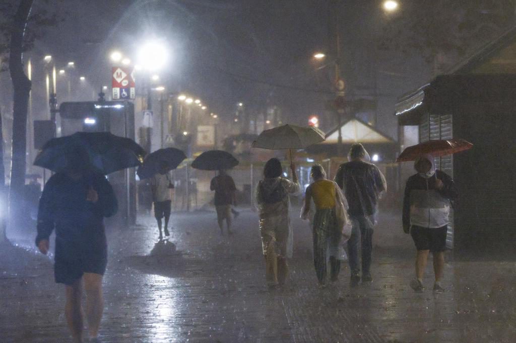 El temporal deja más de 100 litros por m2 en Barcelona y L’Hospitalet de Llobregat