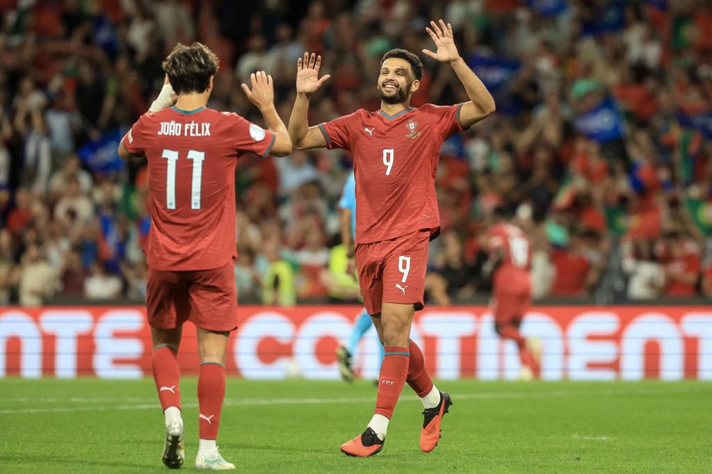 2-1. Portugal pasa a cuartos con una nueva victoria en el pos-Cristiano