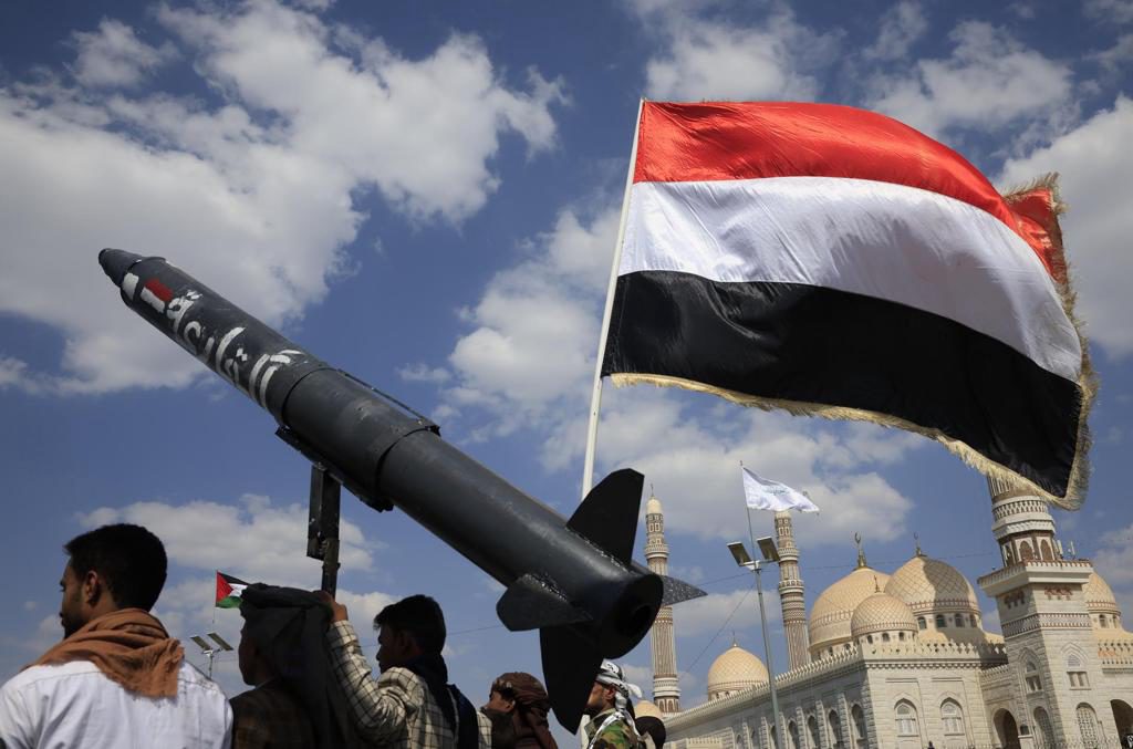 Los hutíes del Yemen envían a juicio a 8 empleados de ONU y sociedad civil por «espionaje»