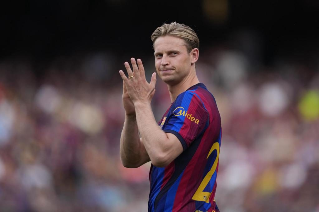 Frenkie de Jong vuelve a los entrenamientos grupales dos meses después