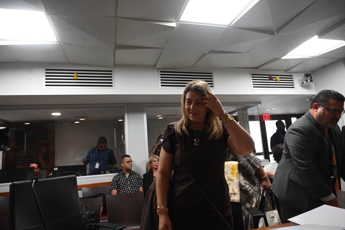 “Aquí nadie se chupa el dedo”: Thomas Rivera Schatz acorrala a Suzanne Roig en el Senado