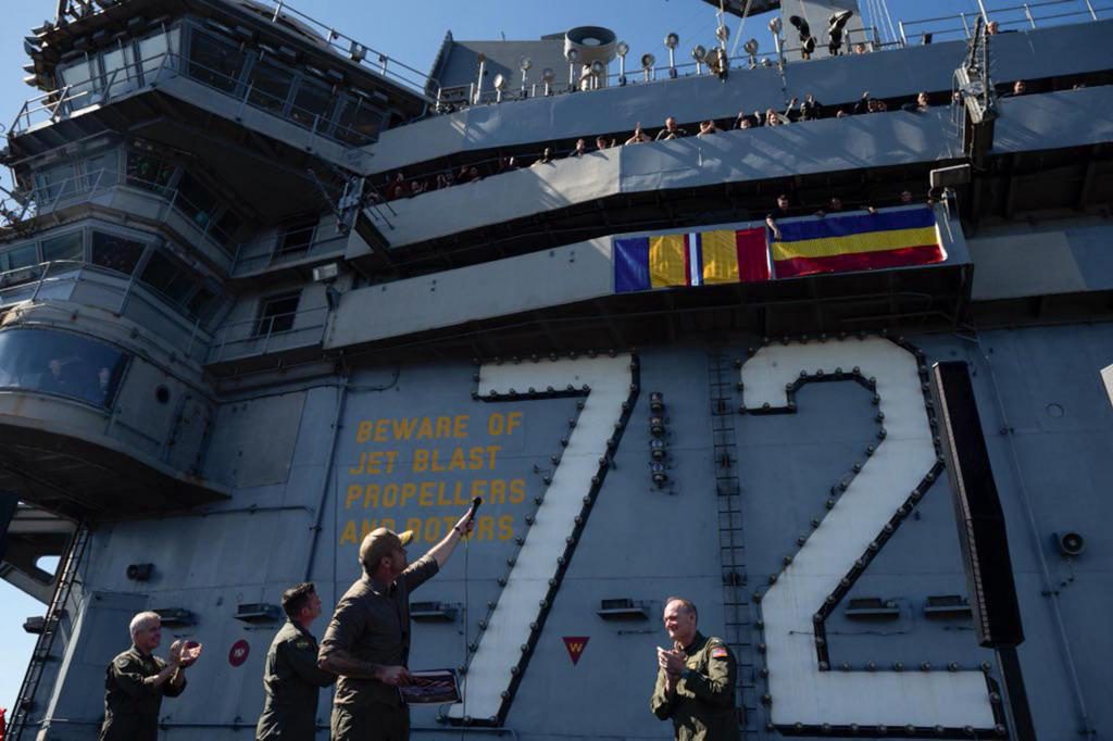 El USS Abraham Lincoln regresa a EEUU tras casi diez meses de despliegue en Oriente Medio