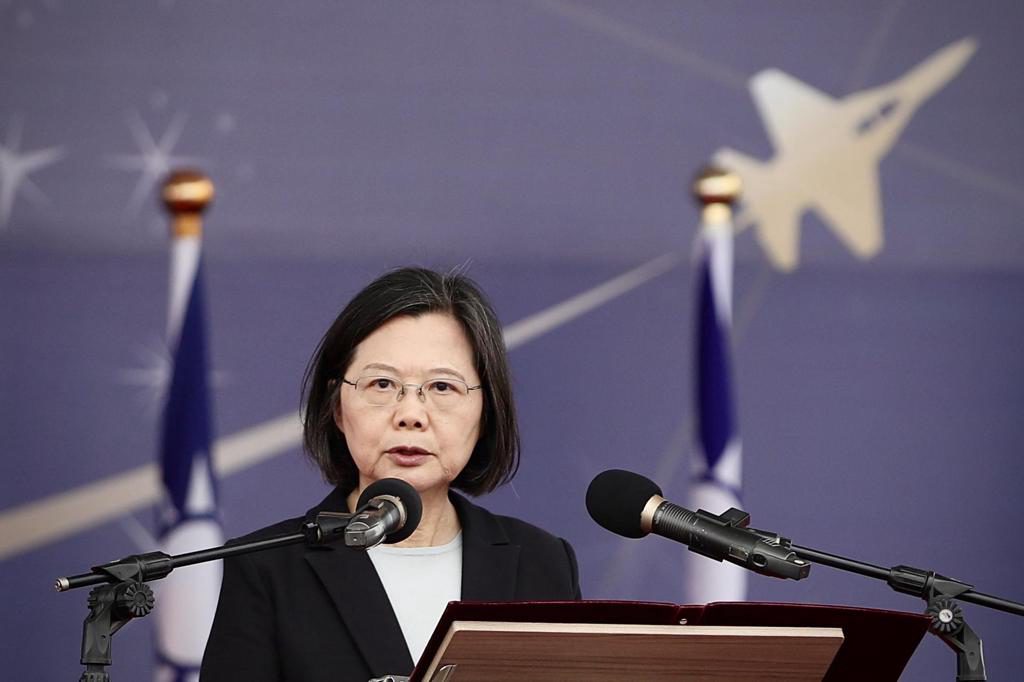 La expresidenta taiwanesa Tsai Ing-wen denuncia desde EEUU la presión china contra la isla