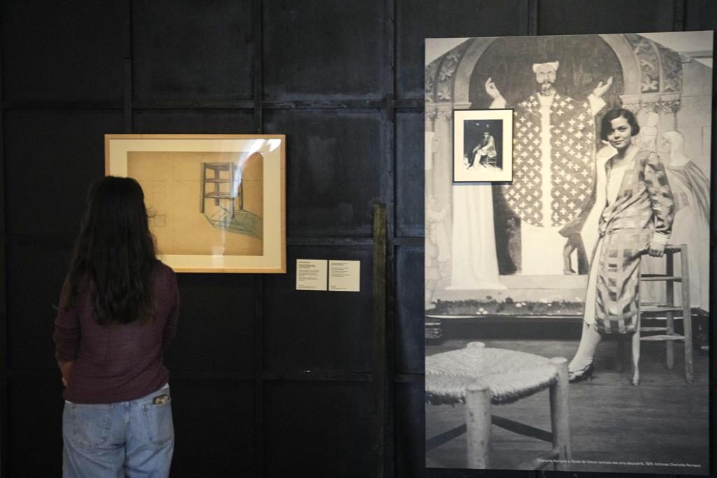 Charlotte Perriand, pionera del diseño moderno, protagoniza su primera muestra en España