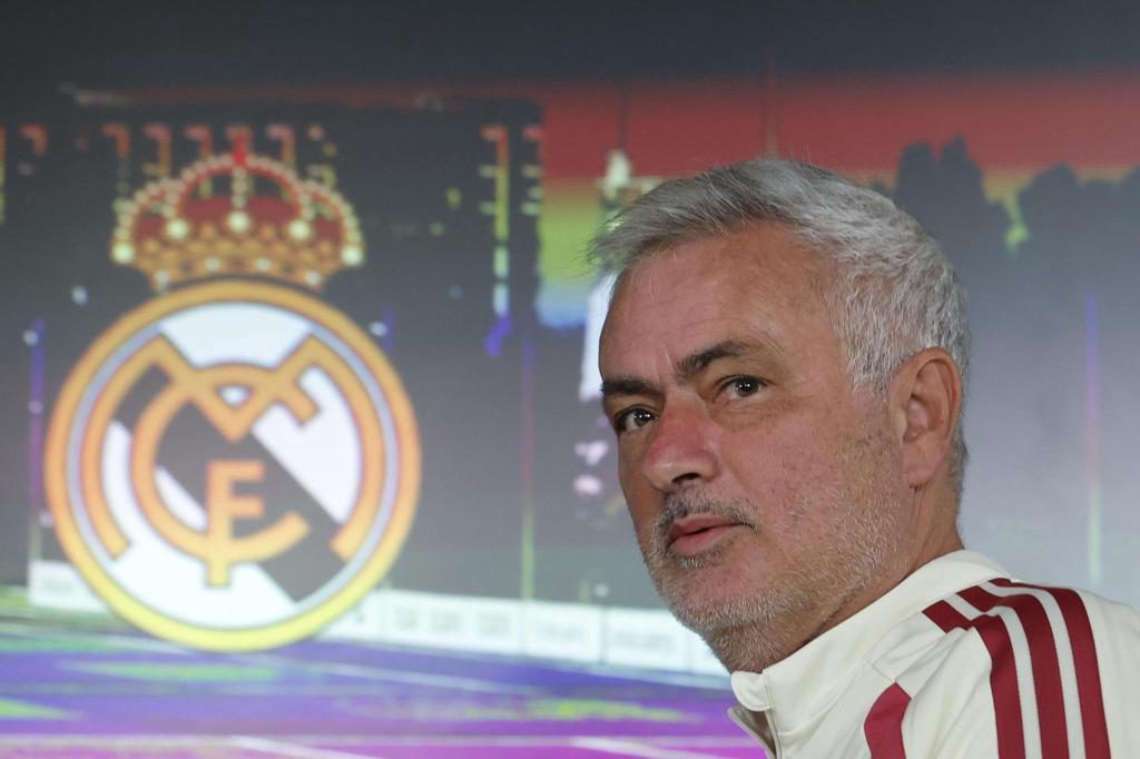 Jose Mourinho califica de ridícula la polémica con Mbappé