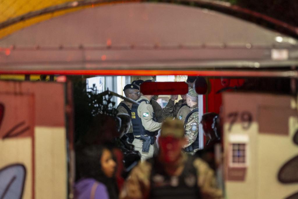 La Policía brasileña rescata a los 13 niños secuestrados en una escuela en Brasil