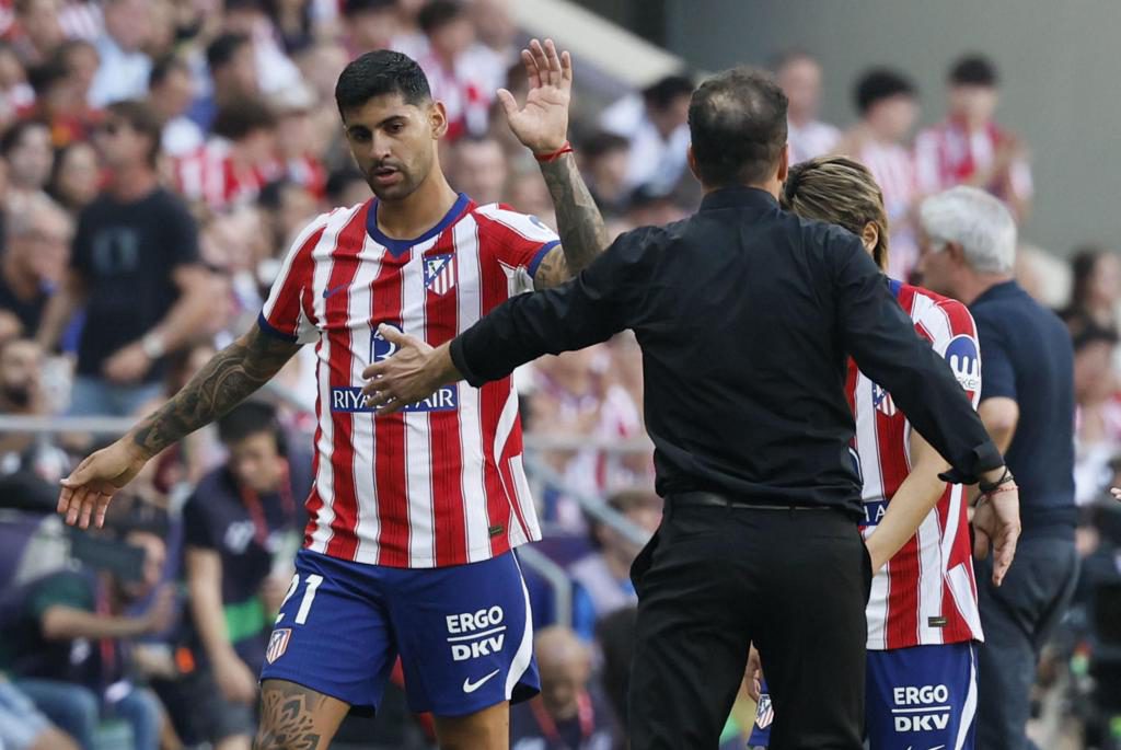 Simeone alinea a ‘Cuti’ Romero, Barrios y Jonathan David; el Alavés, con Toni y Boyé