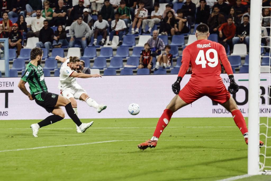 1-1. Modric marca el camino, pero el Milan no logra doblegar al Sassuolo
