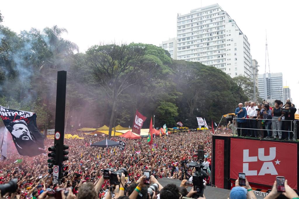 La izquierda brasileña sale a las calles para tratar de impulsar una remontada de Lula