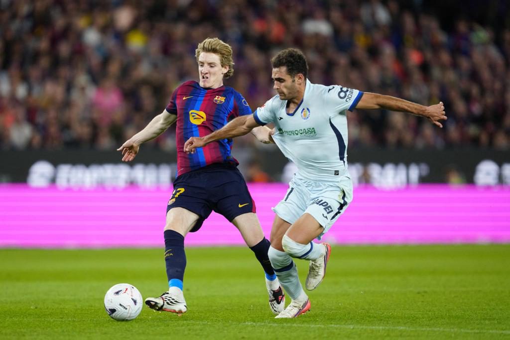El rodillo del Barcelona, la cabeza del Cuti y el ruido del Real Madrid