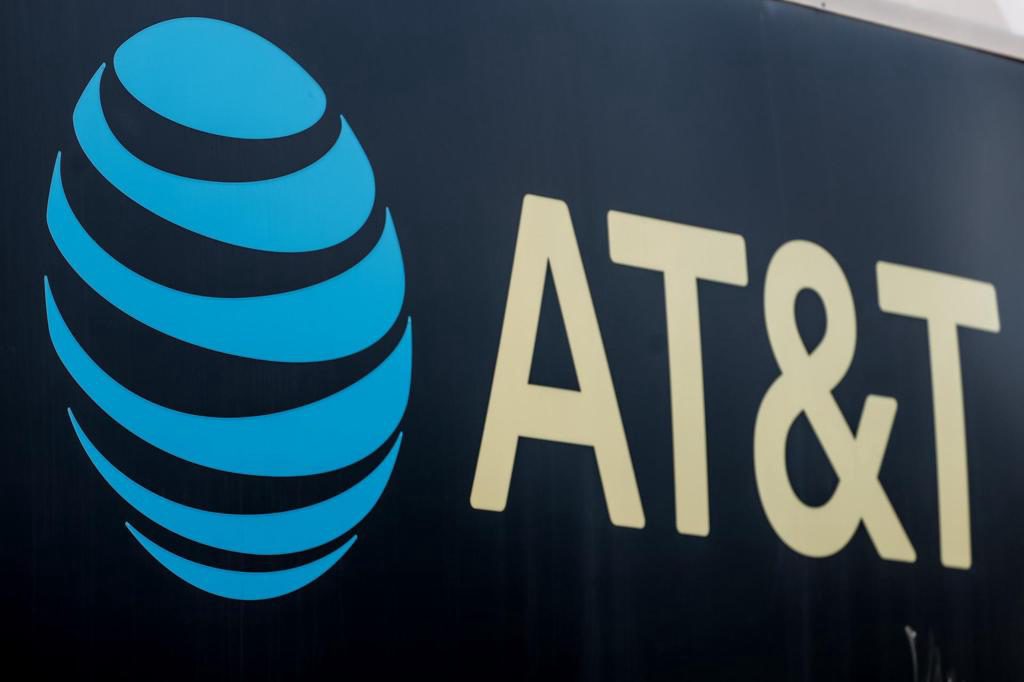 Televisa y Fintech acuerdan comprar AT&T México por 2.000 millones de dólares