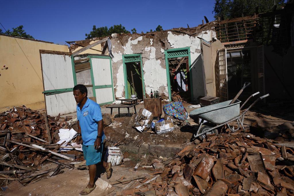 Panamá lucha por recuperar tras el terremoto unas casas de barro protegidas por la Unesco