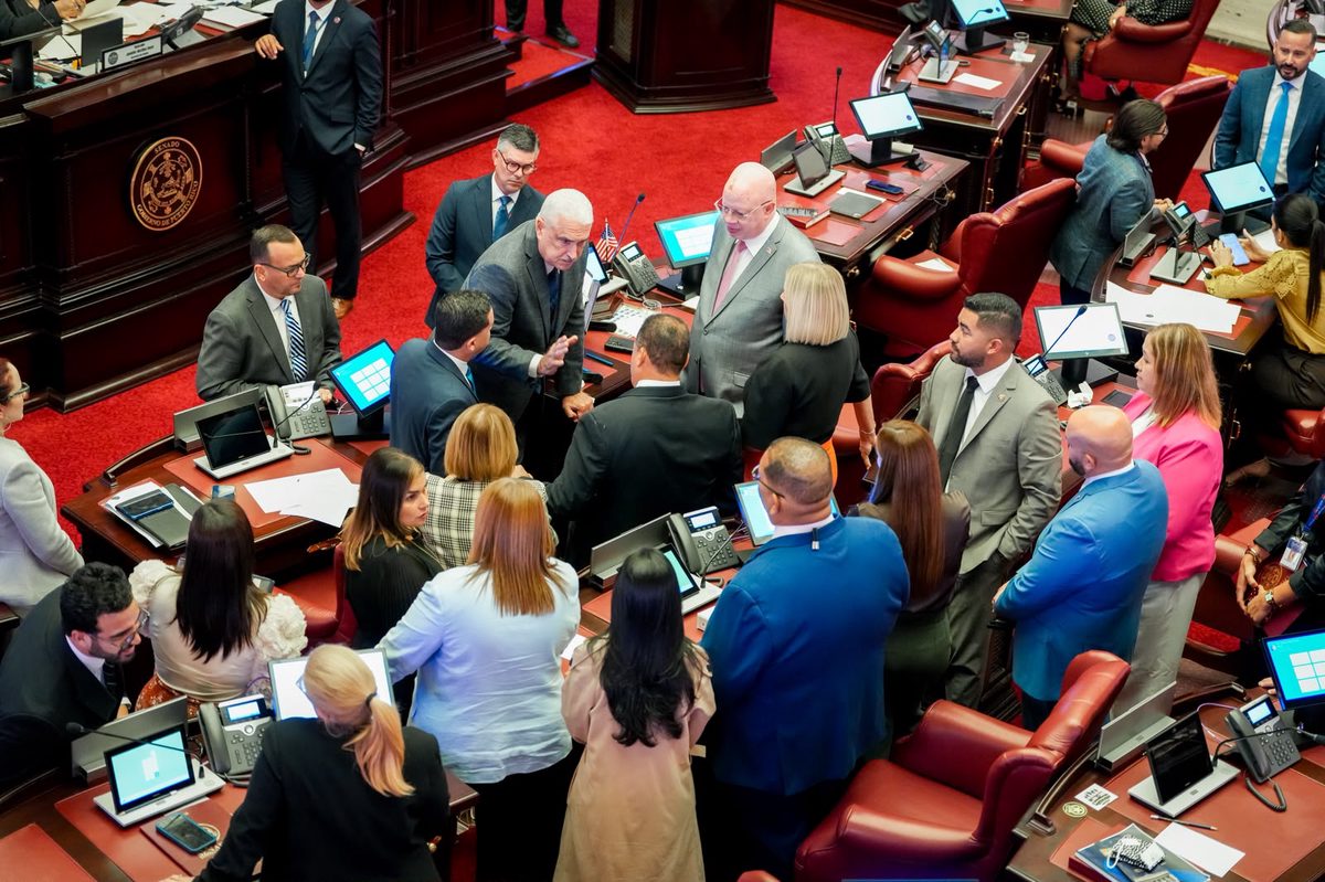Senado aprueba medida para agilizar la concesión de títulos de propiedad en terrenos de Vivienda