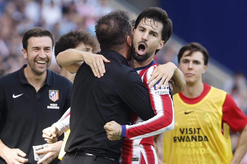 0-1. Baena da tres puntos al Atlético al batir sobre la bocina al Espanyol