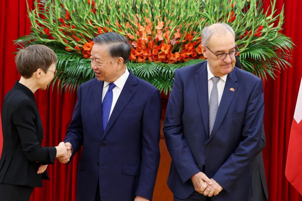 Vietnam firma pactos comerciales con cuatro naciones europeas para diversificar sus socios