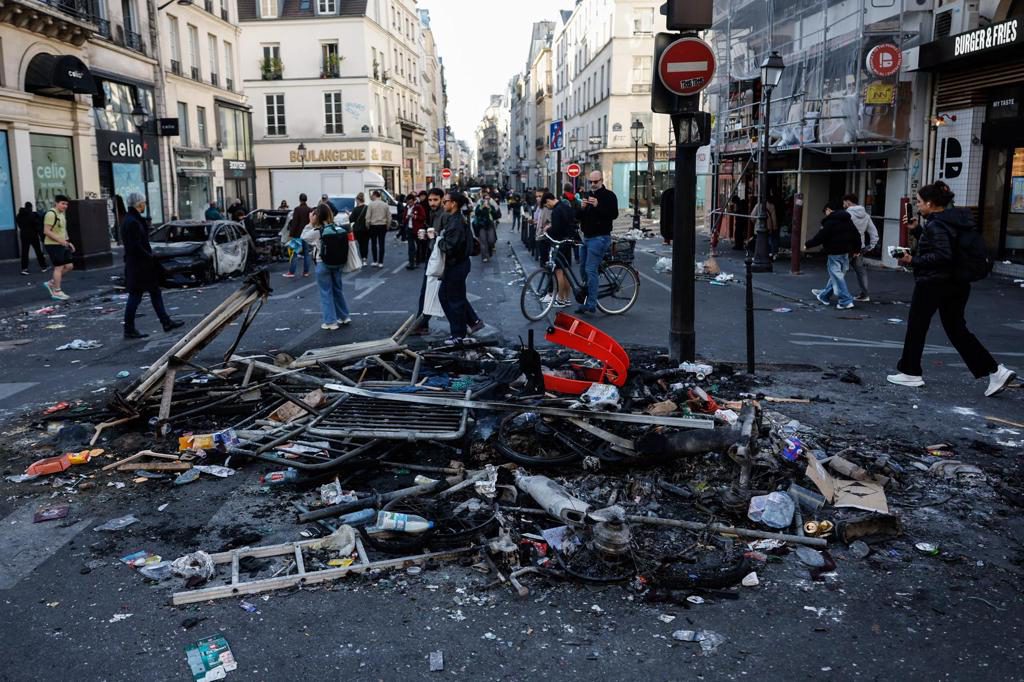 Macron dará un discurso esta noche ante la gravedad de la crisis por las protestas