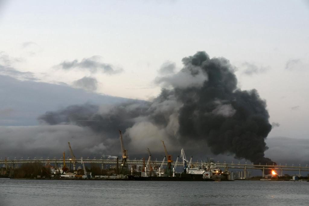 Rusia lanza un bombardeo masivo contra Kiev en respuesta al ataque a San Petersburgo