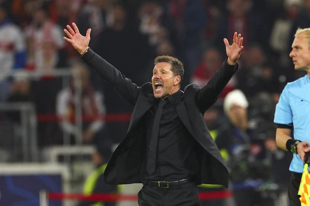 Simeone: “La expulsión nos condicionó claramente”