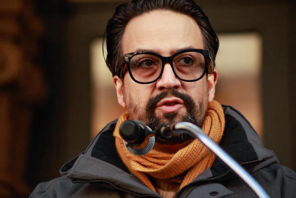 El dramaturgo Lin-Manuel Miranda llevará ‘Warriors’ a Broadway en 2027
