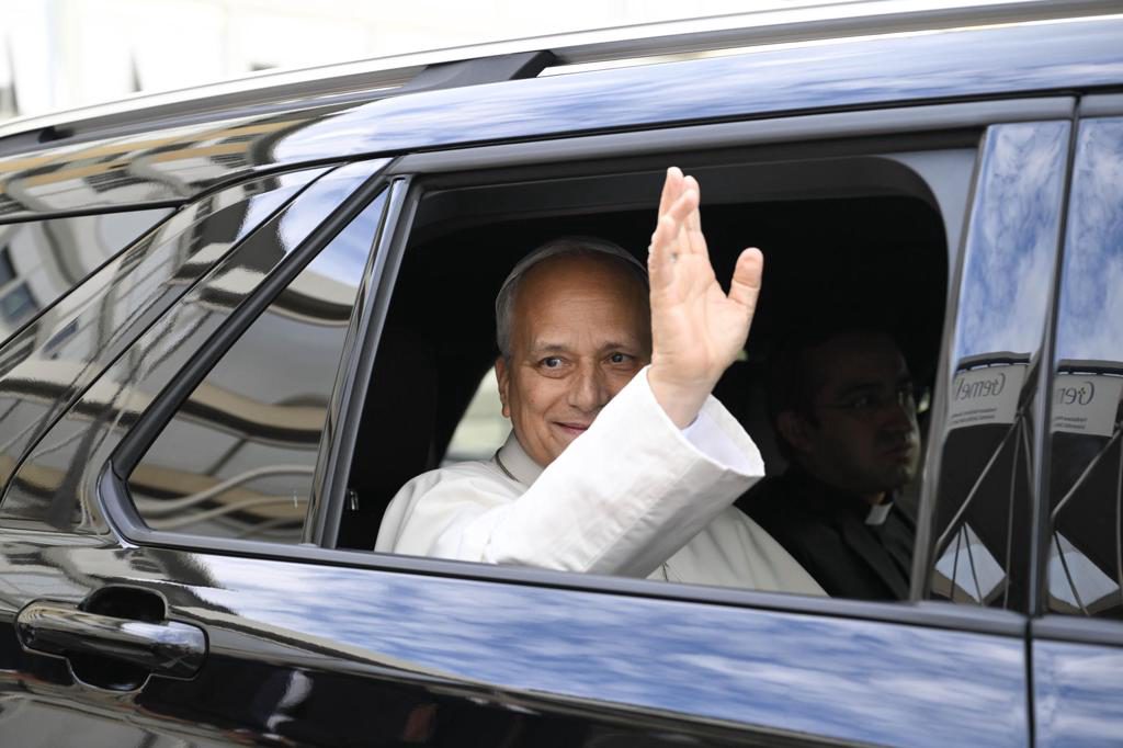 El papa continúa su óptima recuperación pero se desaconseja su viaje en helicóptero a Asís