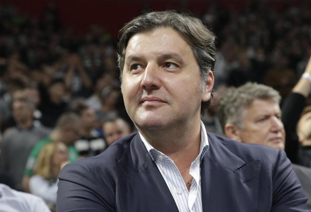 El serbio Dejan Bodiroga, leyenda del baloncesto, se mete en política contra la corrupción