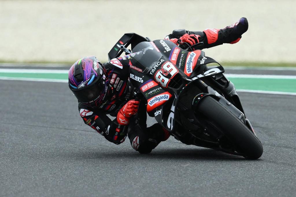 Martín no podrá salir en la carrera de MotoGP de Australia tras caer en la esprint