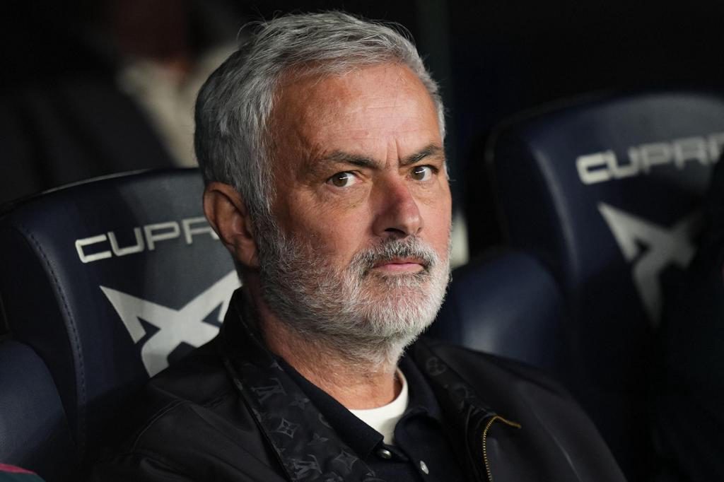 Mourinho: «Ganamos con tranquilidad, con todos los méritos»