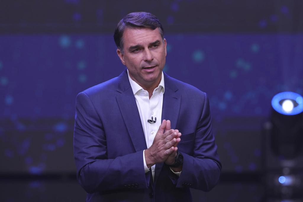 El fracaso del Flávio, el Bolsonaro con modales